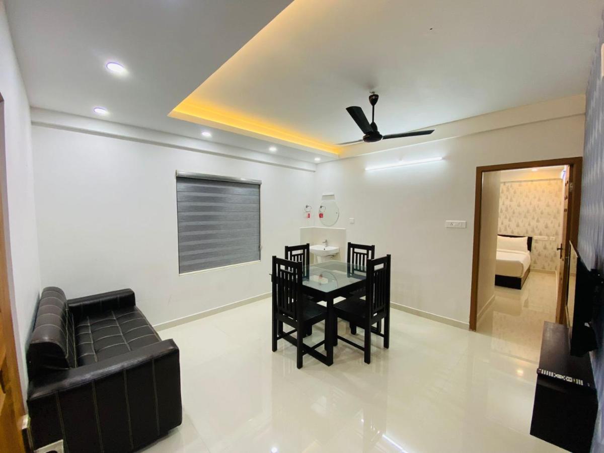 Hotel Nujoom Rooms & Apartments Kochi Exteriör bild