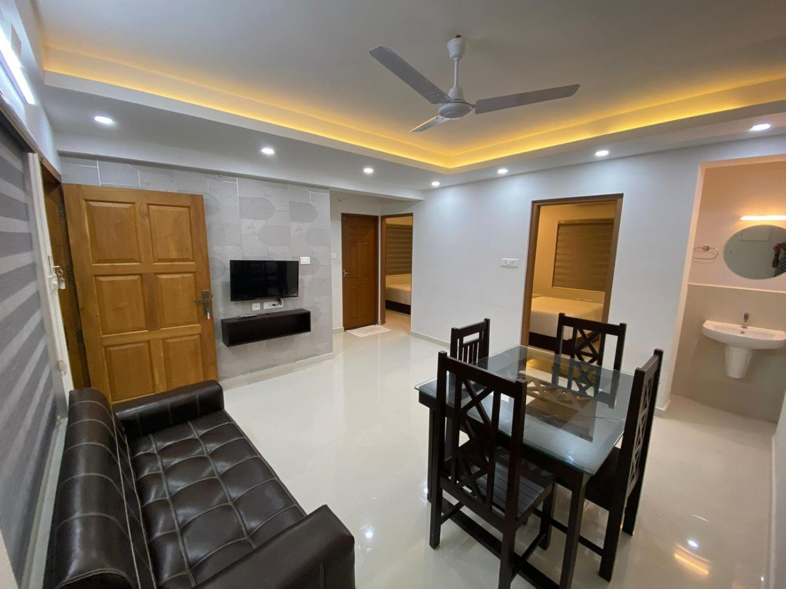 Hotel Nujoom Rooms & Apartments Kochi Exteriör bild