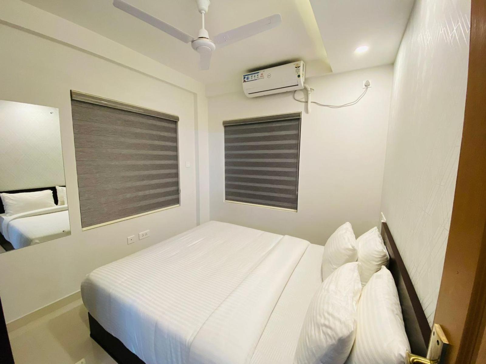 Hotel Nujoom Rooms & Apartments Kochi Exteriör bild